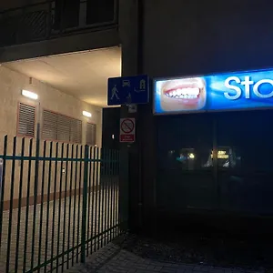  Apartment Zwykle Mieszkanie Na Wilenska, Trzy Przystanki Do Starego Miasta,dwa Przystanki Do Szpitala Praskiego Polen
